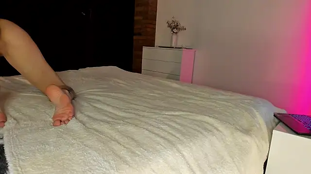 Rachel Rey online show from 09.25.25