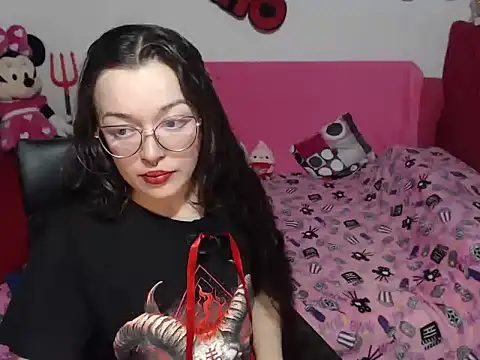 Angela 18honey online show from 11.22.25