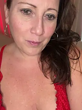 xsexycurvymilf online show from 02.14.25