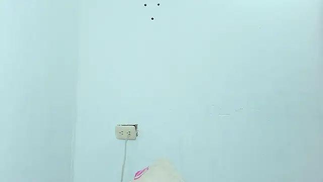 Snapshot of hanaa_18 chatting on 01.13.25 hanaa 18 online show from 01.13.25