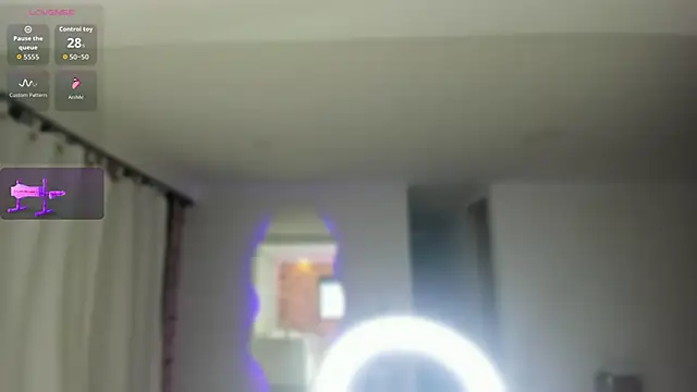 Snapshot of sara_evans02 chatting on 05.24.26 sara evans02 online show from 05.24.26