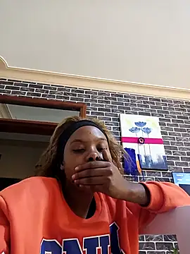 Dellah26 online show from 10.20.25