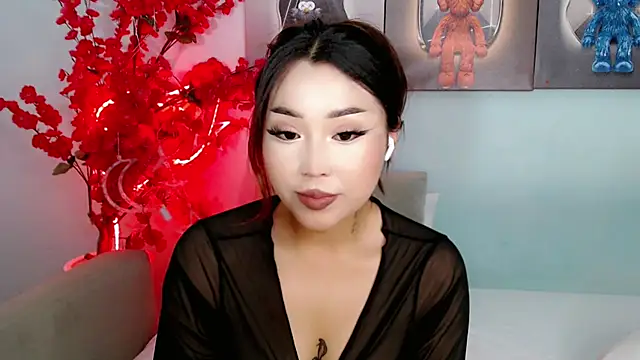 Snapshot of ichiben chatting on 06.22.26 ichiben online show from 06.22.26