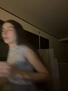 Coralinee 01 online show from 04.30.26