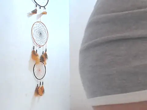 Amara18  online show from 12.08.24