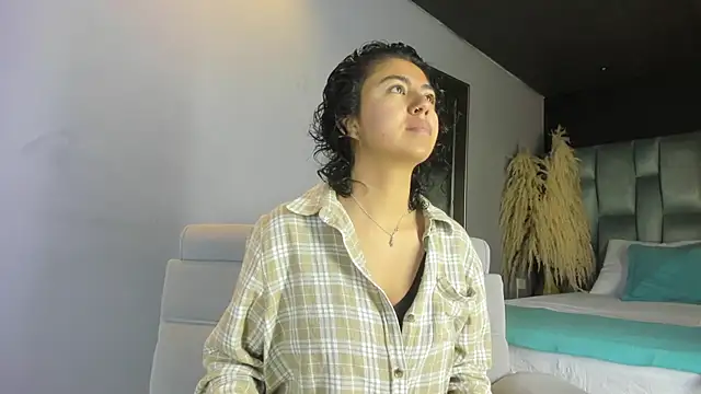 Snapshot of Amareto_ chatting on 02.06.25 Amareto online show from 02.06.25