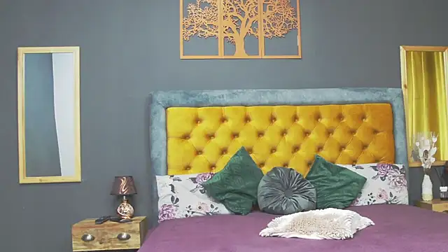 HaileyMoonn online show from 02.05.25