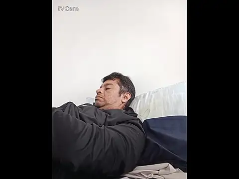 Snapshot of perxxxeo_ chatting on 11.02.25 perxxxeo online show from 11.02.25