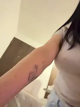 PetitLumiere online show from 01.13.25