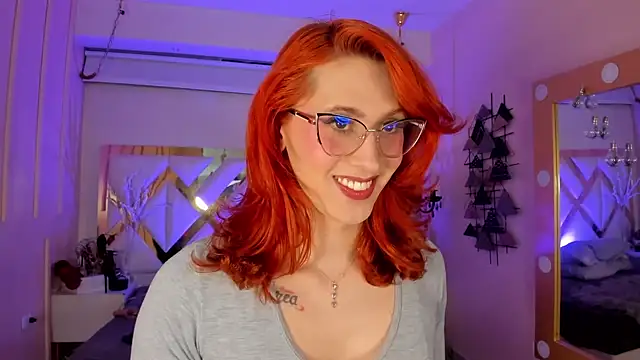 Juliana Saenzz online show from 03.03.25