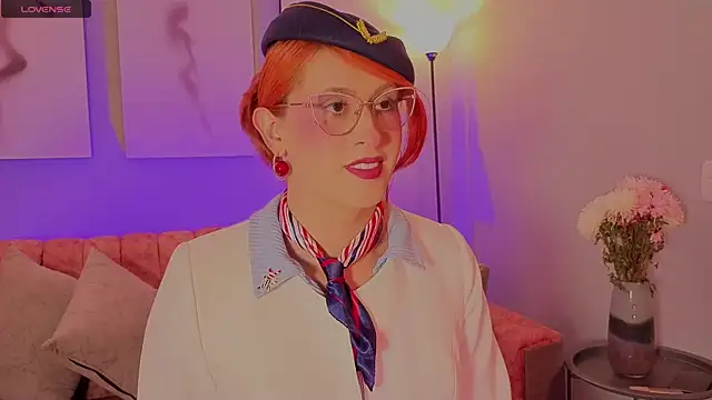 Juliana Saenzz online show from 10.13.25