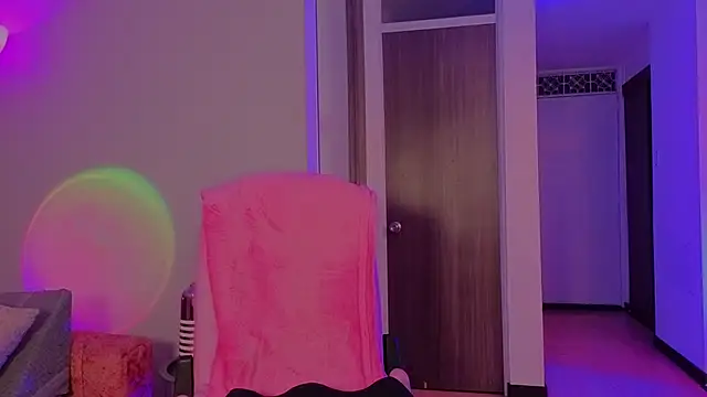 Juliana Saenzz online show from 05.23.26