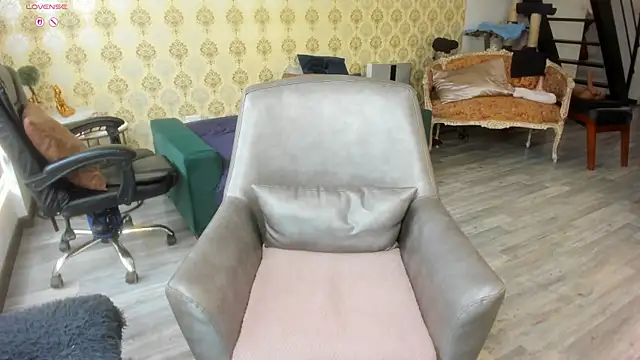  angelina class 7 online show from 10.21.25