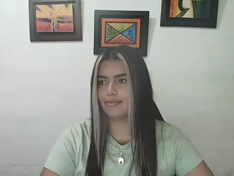 sweetkitty 16 online show from 10.17.25