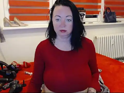 Alexie33 online show from 02.25.25