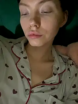 Lisaaa Alisa online show from 11.28.25