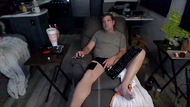 lateniter online show from 02.18.26