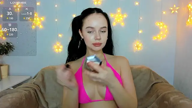 Lori  Hell online show from 12.08.24