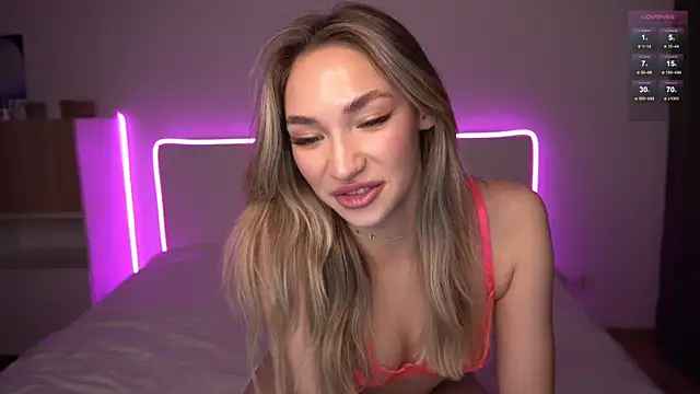 Snapshot of bailey_kat chatting on 01.31.25 bailey kat online show from 01.31.25