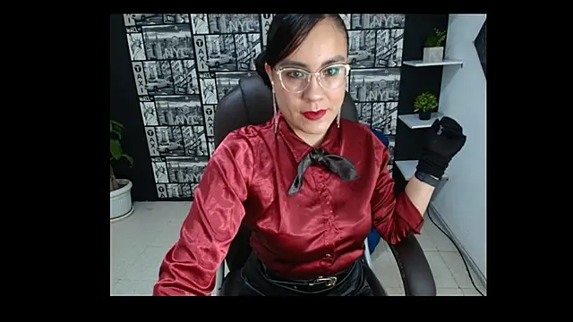 Agata-Moon online show from 10.19.25