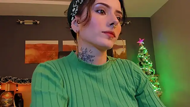 Snapshot of LiliJones_ chatting on 12.05.24 LiliJones online show from 12.05.24