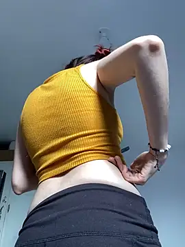 Snapshot of LiliJones_ chatting on 02.08.25 LiliJones online show from 02.08.25