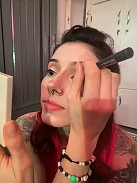 Snapshot of LiliJones_ chatting on 03.10.25 LiliJones online show from 03.10.25