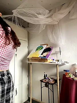 Snapshot of LiliJones_ chatting on 09.30.25 LiliJones online show from 09.30.25