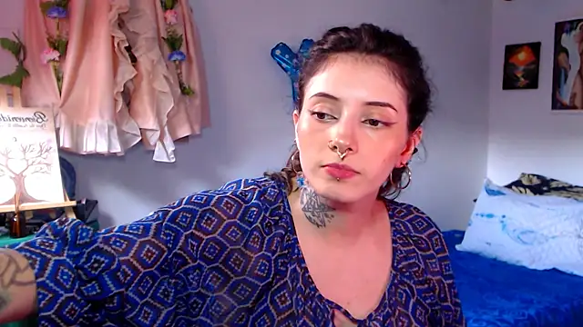 LiliJones  online show from 04.07.26