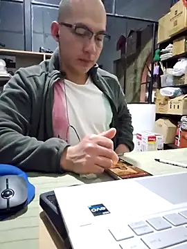 Snapshot of 97banana chatting on 03.13.25 97banana online show from 03.13.25