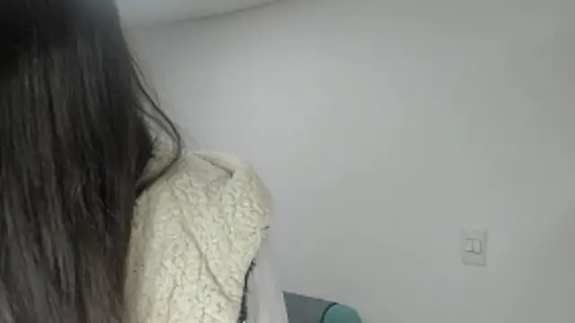 Snapshot of Luna_Dumont chatting on 04.24.26 Luna Dumont online show from 04.24.26