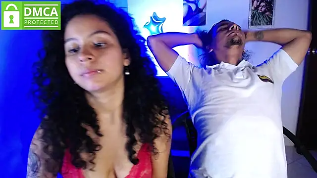 Snapshot of Mr_MrsCurie chatting on 01.09.25 Mr MrsCurie online show from 01.09.25