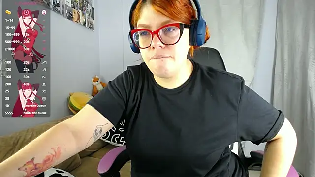 Snapshot of lucie_nicolls chatting on 03.14.25 lucie nicolls online show from 03.14.25