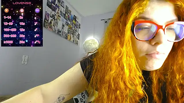 Snapshot of lucie_nicolls chatting on 03.17.25 lucie nicolls online show from 03.17.25