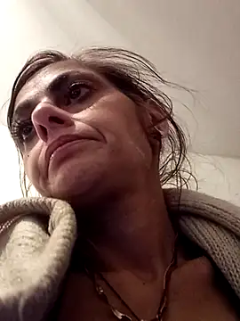 Snapshot of ChantalXOrchid chatting on 03.10.26 ChantalXOrchid online show from 03.10.26