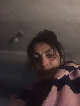 Snapshot of ChantalXOrchid chatting on 04.15.26 ChantalXOrchid online show from 04.15.26