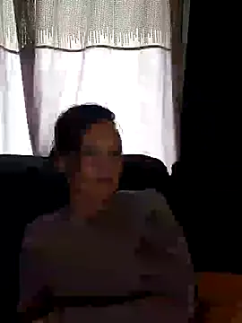 Snapshot of SidneyRaee chatting on 02.10.25 SidneyRaee online show from 02.10.25