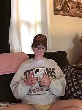 SidneyRaee online show from 02.24.26