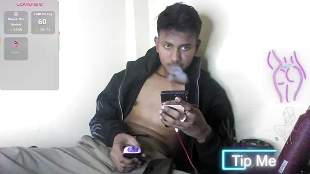 Snapshot of just_fucks chatting on 01.05.26 just fucks online show from 01.05.26