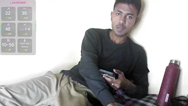 Snapshot of just_fucks chatting on 01.06.26 just fucks online show from 01.06.26