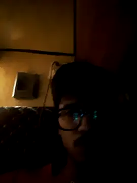 Snapshot of just_fucks chatting on 05.20.26 just fucks online show from 05.20.26