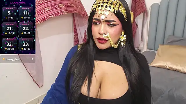 Snapshot of lakshmiraniii chatting on 11.04.25 lakshmiraniii online show from 11.04.25