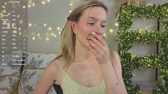 IdaValenti online show from 02.08.26