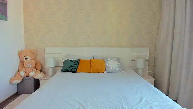 Snapshot of best_bomb chatting on 01.16.25 best bomb online show from 01.16.25