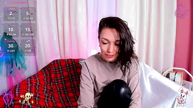 jessica tiny online show from 05.13.26