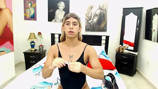 Snapshot of VeronicaReynolds chatting on 02.20.25 VeronicaReynolds online show from 02.20.25