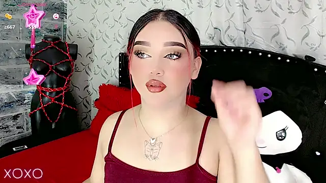 Snapshot of cattriona_muller chatting on 01.05.25 cattriona muller online show from 01.05.25