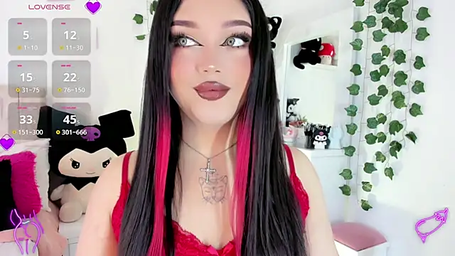 Snapshot of cattriona_muller chatting on 11.10.25 cattriona muller online show from 11.10.25