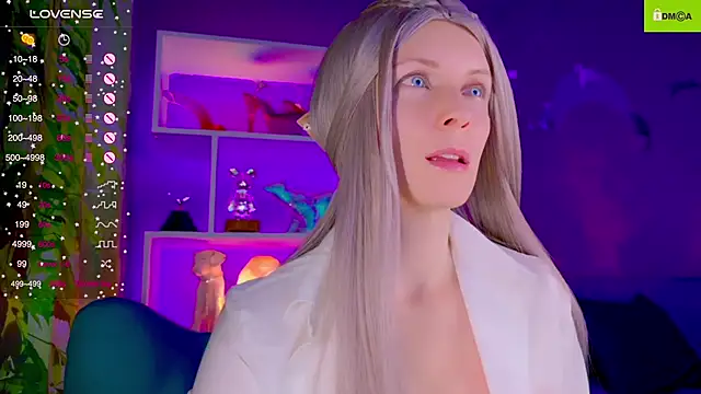 Flash Summer online show from 11.17.25