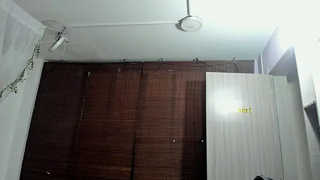 Snapshot of Apolo_Bianco_ chatting on 12.03.24 Apolo Bianco online show from 12.03.24